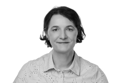 dr. Monika Rogelj