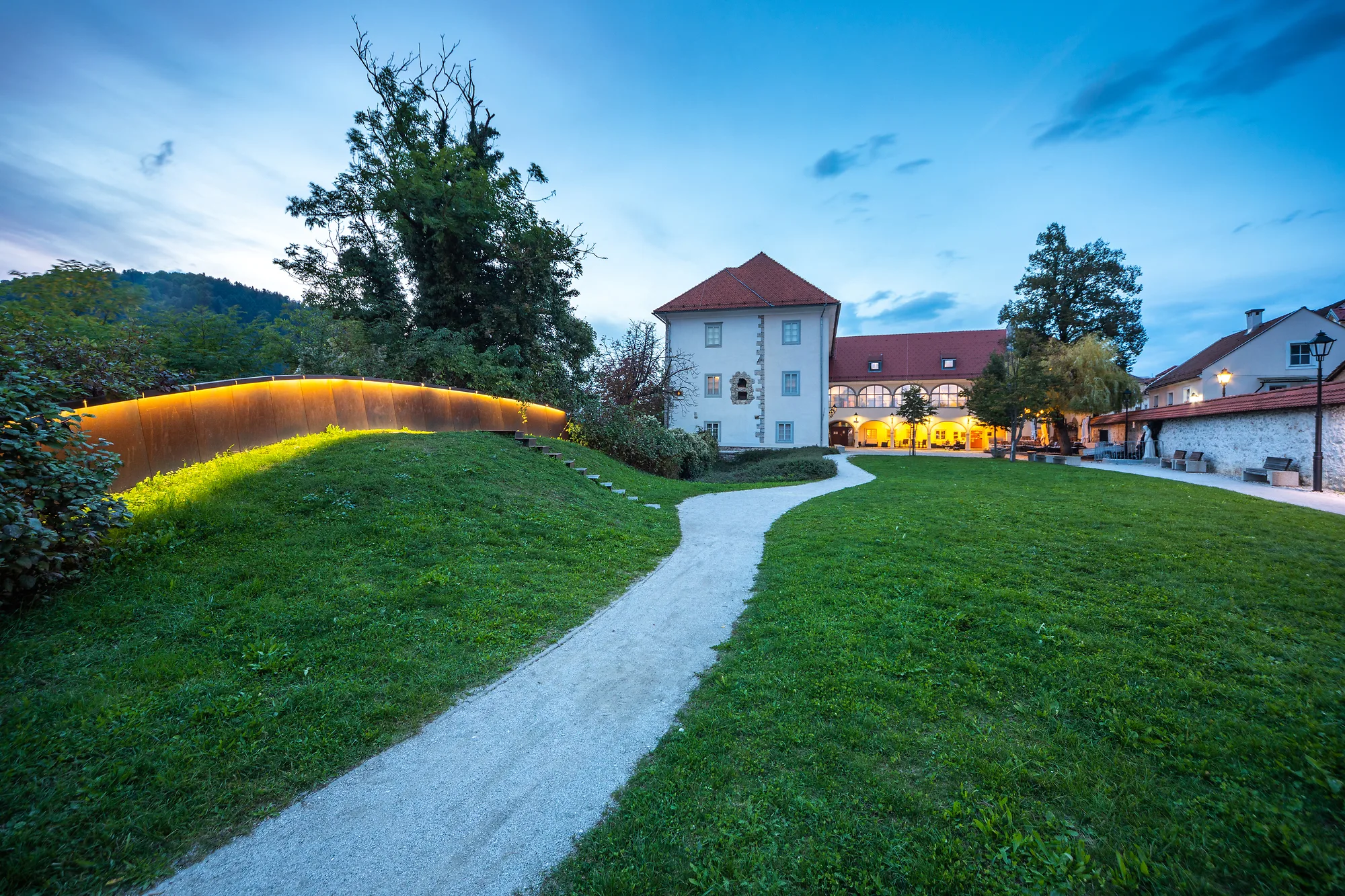 Grad Khislstein