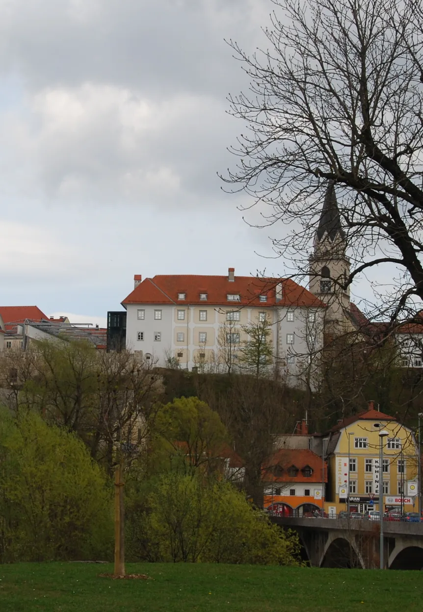 grad izpred Savskega mostu