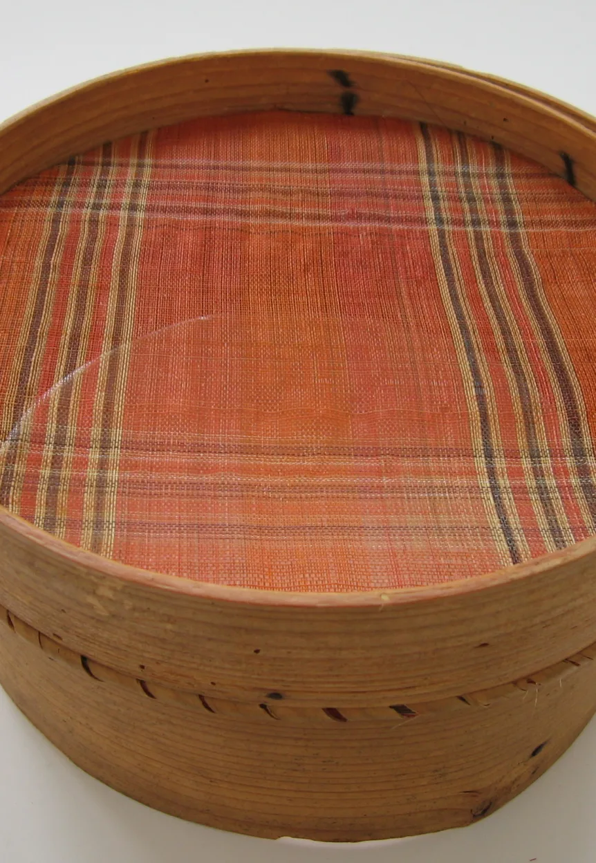 Sieve in its frame